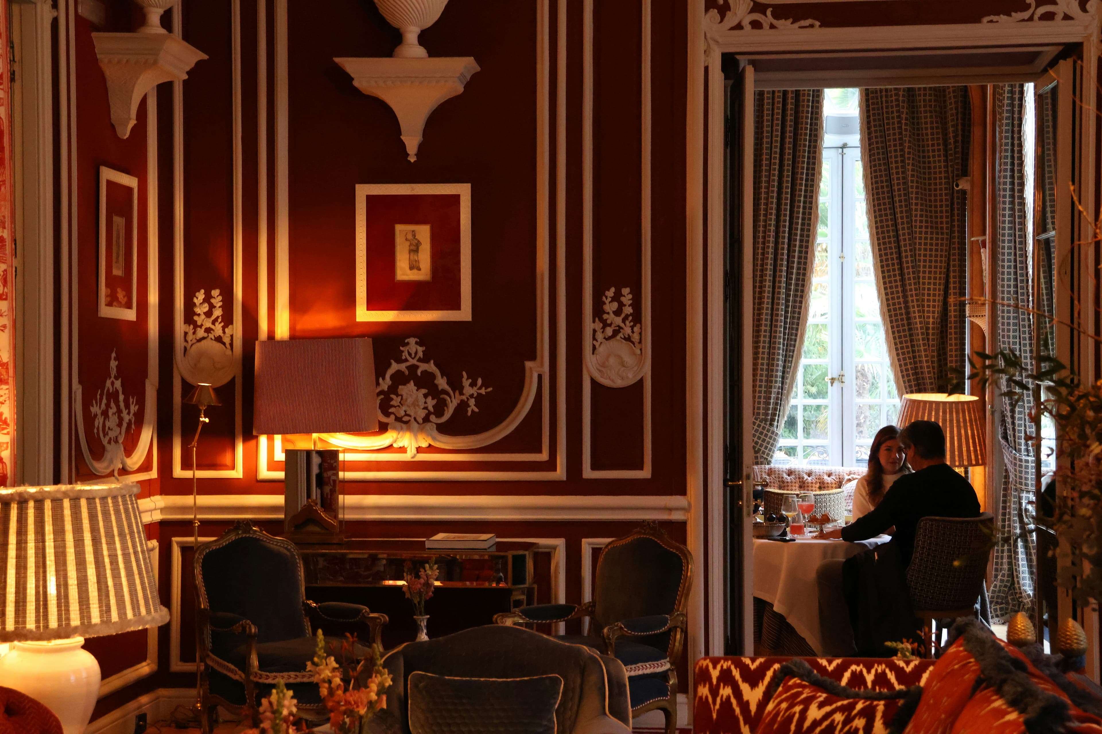 Handpicked Luxury Stays